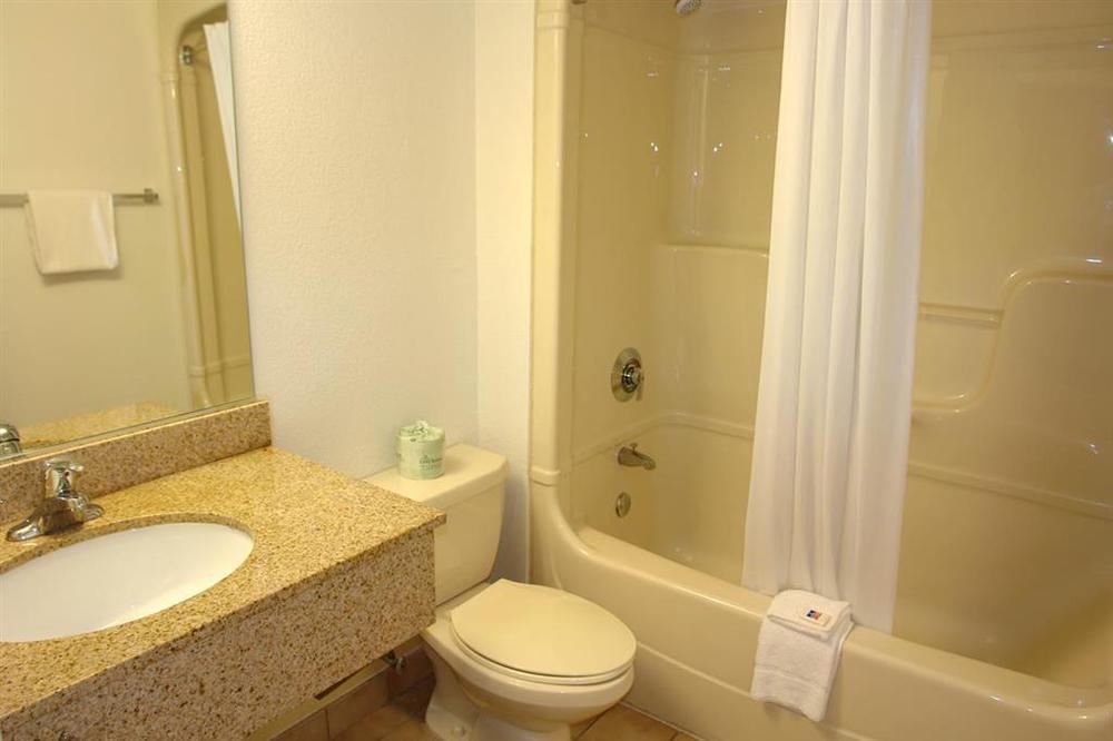 Red Roof Inn Rochester - Airport Bilik gambar